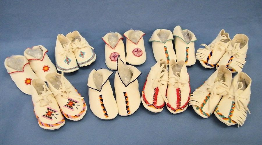 beaded-mocs-01-900x499