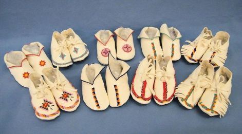 beaded-mocs-01-900x499